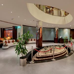 Signature Hotel Apartments And Spa